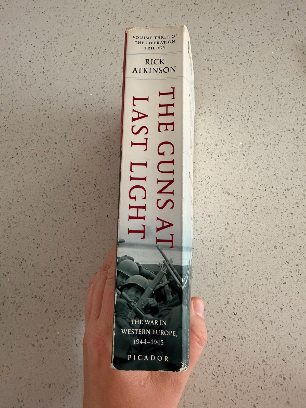 The Guns at Last Light: The War in Western Europe, 1944-1945 Paperback GUC