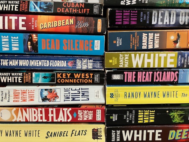 Build Your Own Randy Wayne White Paperback Lot / Bundle – You Choose the Books