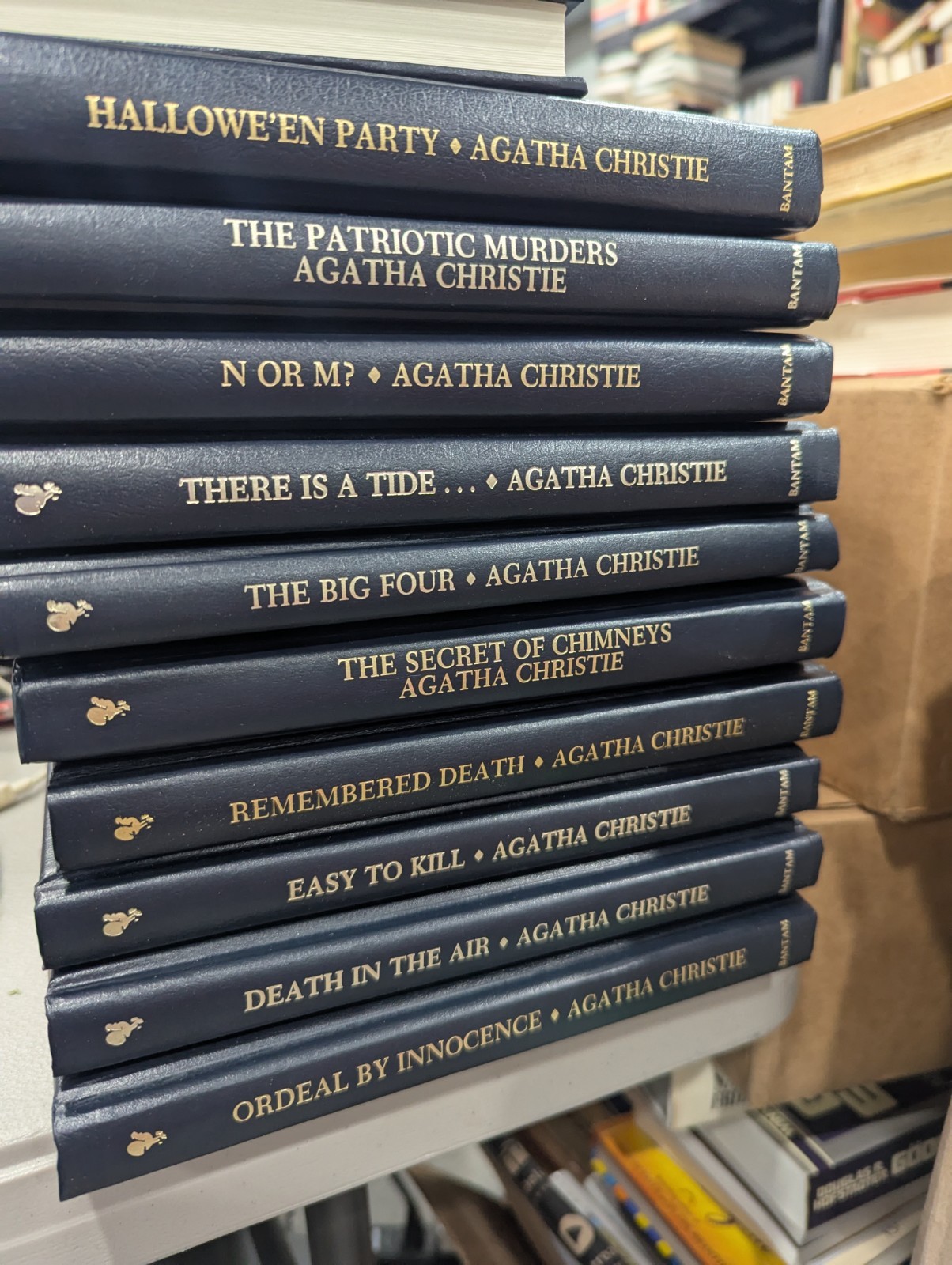 Agatha Christie Leatherette Collection DROP DOWN MENU CHOOSE TITLE