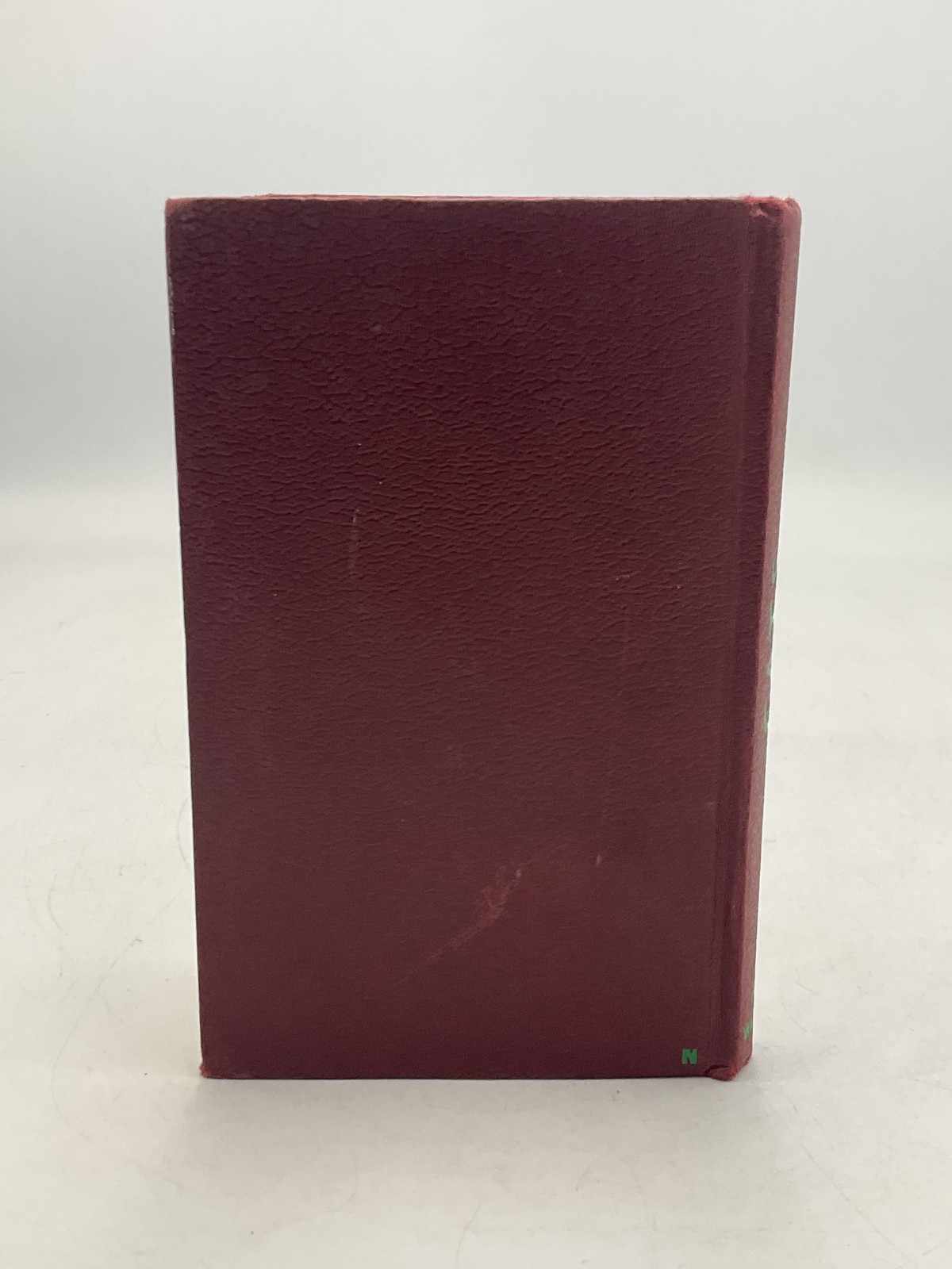 Vintage The Observer’s Book Of Cats Grace Pond Hardcover 1971 Warne Pocket Size