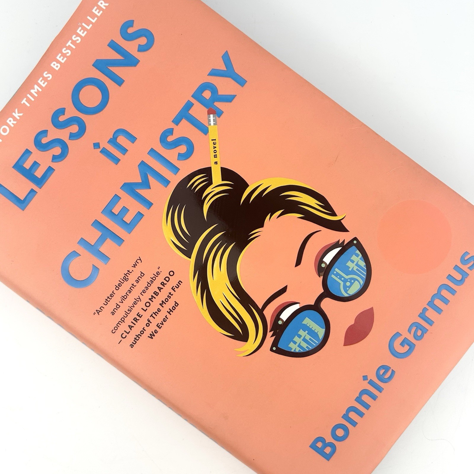 Lessons In Chemistry Bonnie Garmus HC Blue Sprayed Edges Acceptable