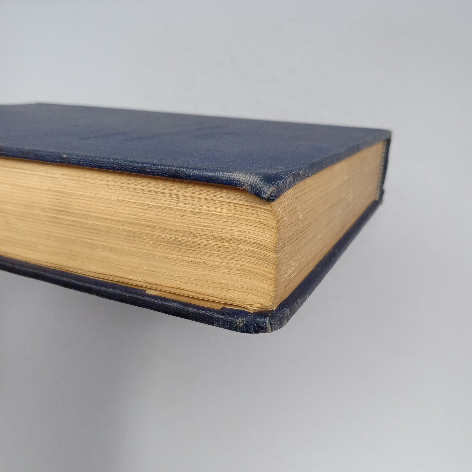 Notable Short Stories: 1937 Macmillan Company Hardcover by Raymond McFarland