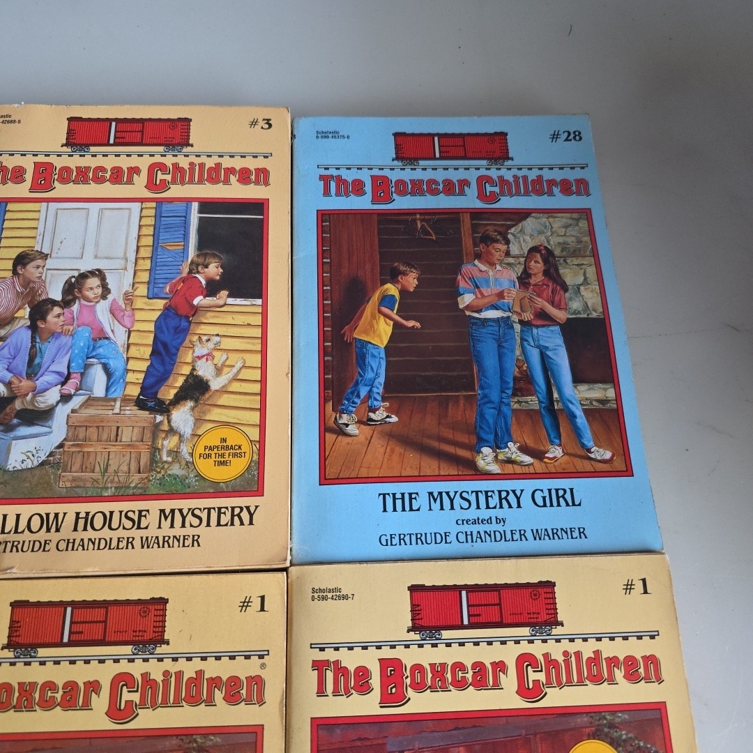 Boxcar Children Chapter Books by Gertrude Warner Book Lot 6 Vintage (2 Book #1s)