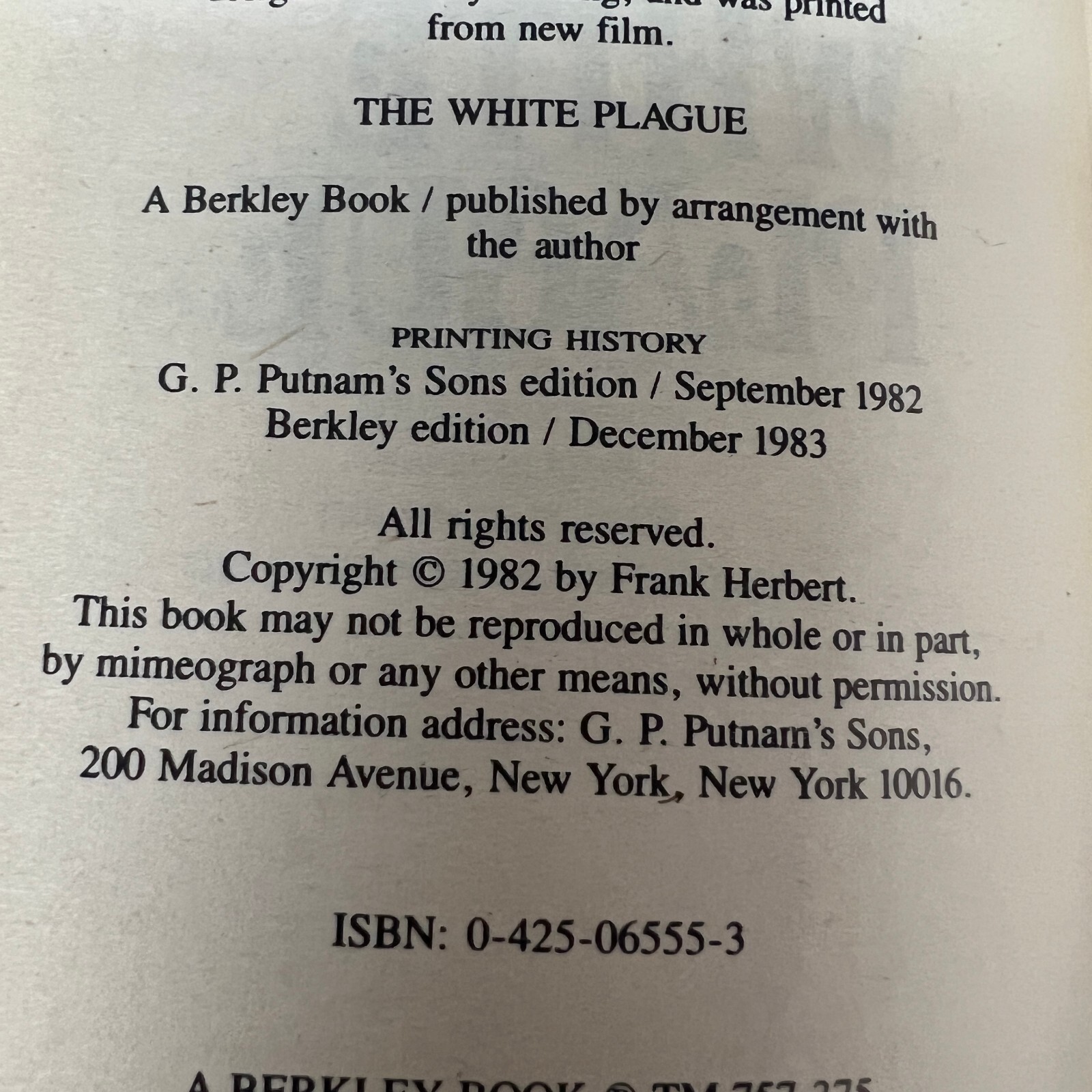 The White Plague Science Fiction Paperback Book by Frank Herbert Berkley 1983