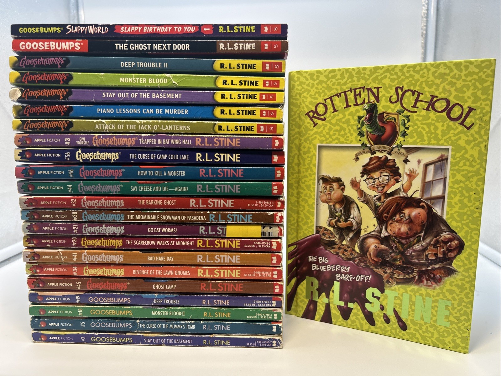 RL Stine Book Lot – 23 Goosebumps Rotten School, Mixed Years, Vintage, 1 Double