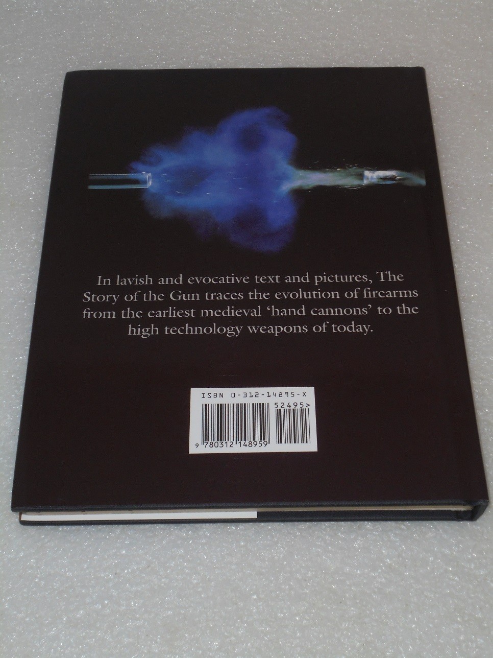 THE STORY OF THE GUN by IAN V. HOGG! BRAND NEW! EXCELLENT! SALE! SHIPS FREE!
