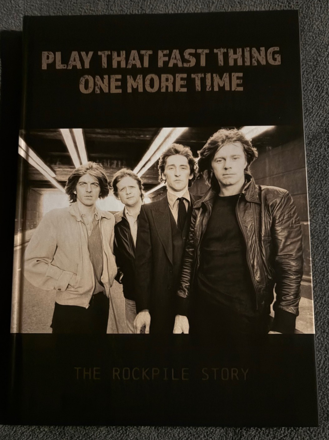 New GREAT Rockpile Book from 2026 „Play That Fast Thing“ Nick Lowe Dave Edmunds