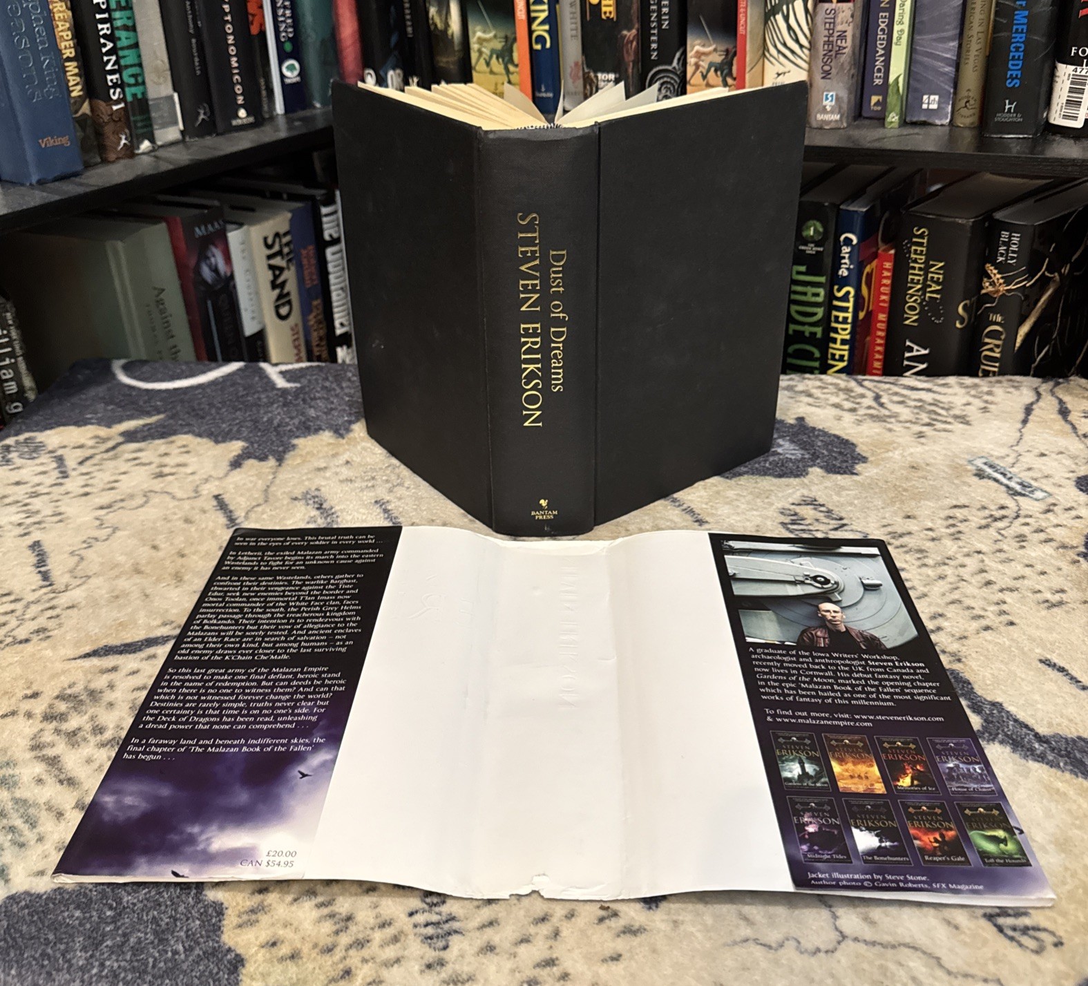 Dust of Dreams – Steven Erikson (Hardcover) Bantam First Edition/Print, Ex-Lib.