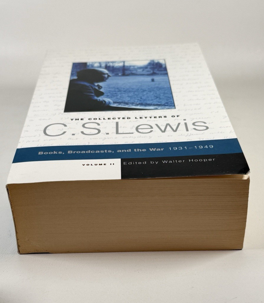 The Collected Letters of C. S. Lewis Volume 1 & 2 (I & II) Box Set Paperback