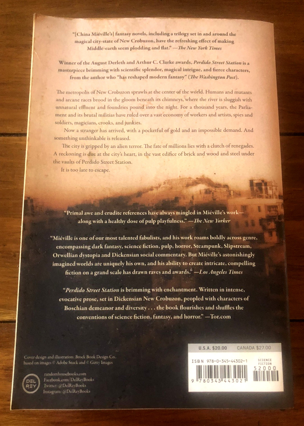 PERDIDO STREET STATION China Miéville,Del Rey 2022, TPB. FINE Science Fiction