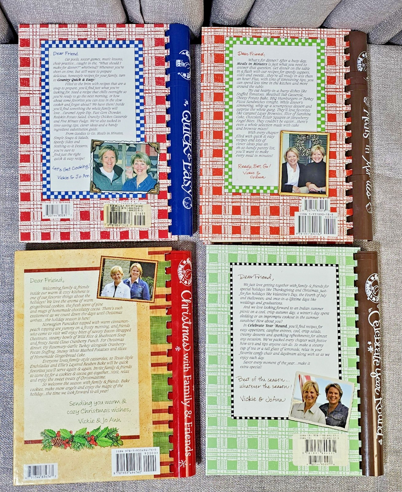 Lot 4 Gooseberry Patch Cookbooks Christmas, Celebrate, Quick, Meals in Minutes