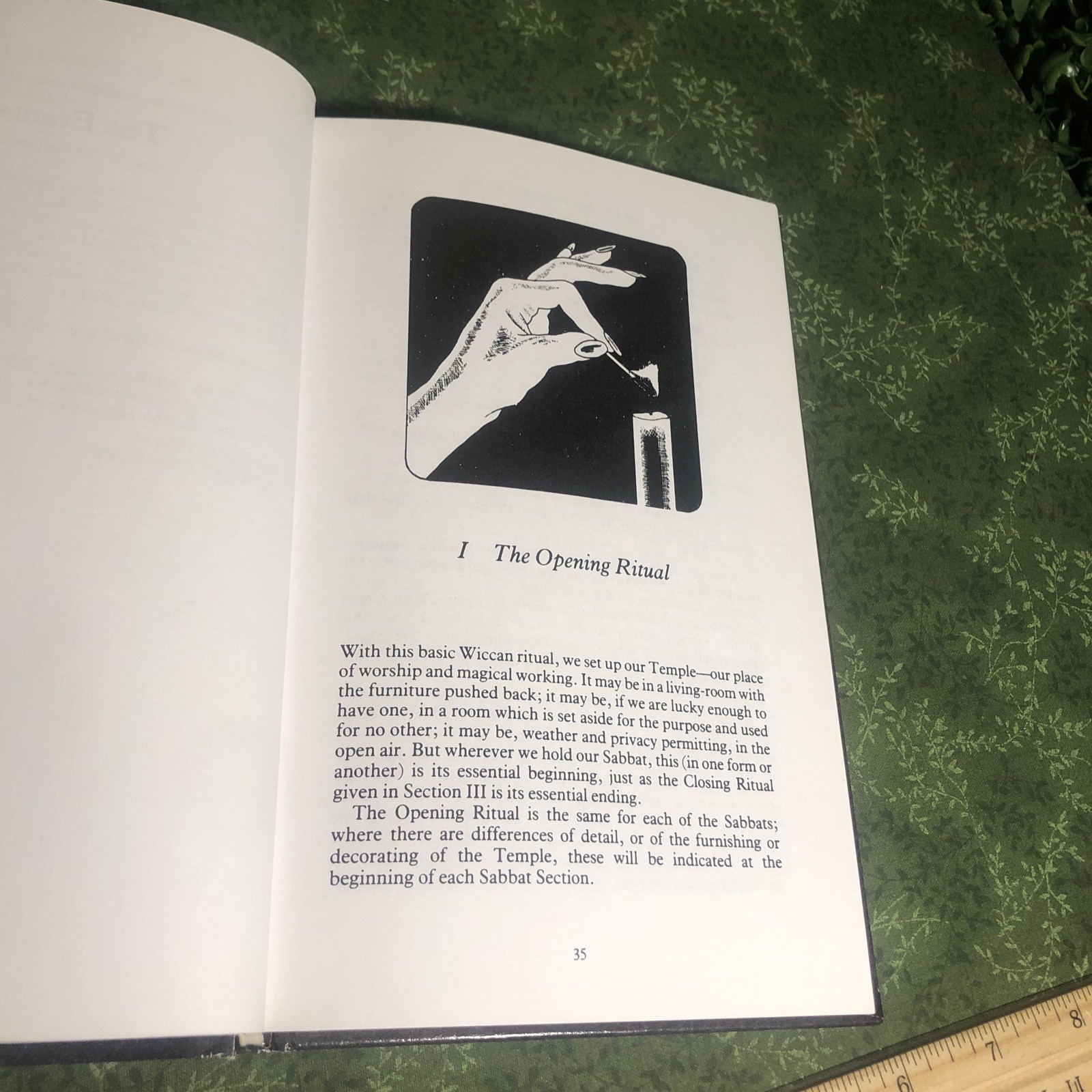 EIGHT SABBATS FOR WITCHES ~ JANET/STEWART FARRAR *Very Good“ 1981 HC Occult Book