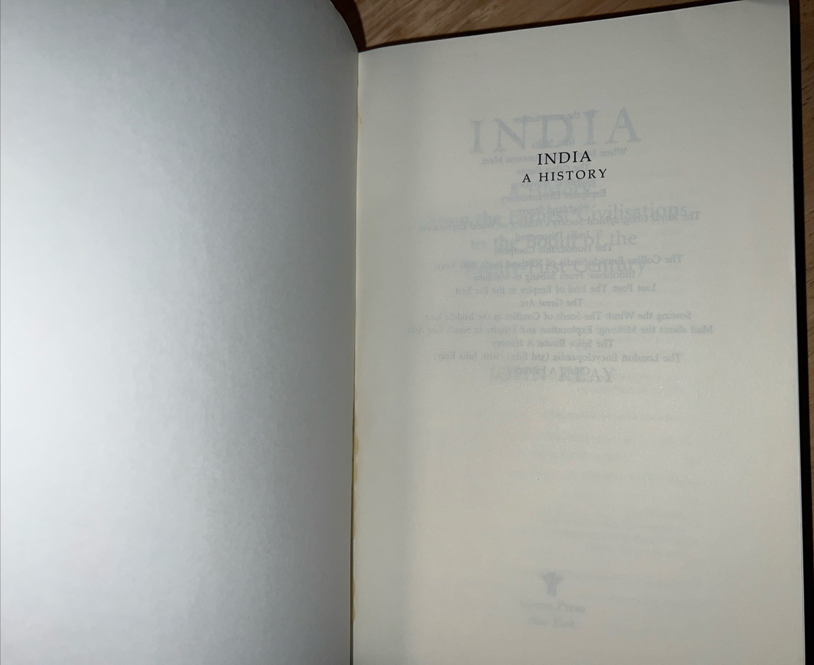 India : A History Revised and Expanded by John Keay (2011, Paperback, Used, B3)