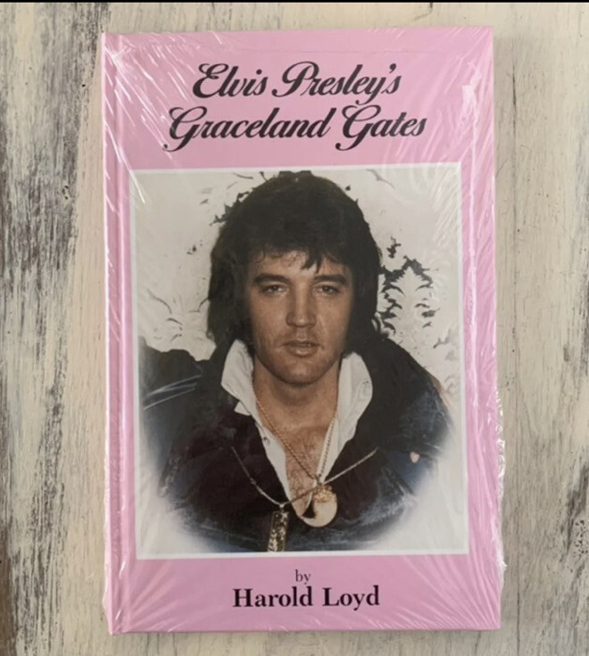 „Elvis Presley’s Graceland Gates“ by H. Loyd Hardcover Book, NOS, Sealed,
