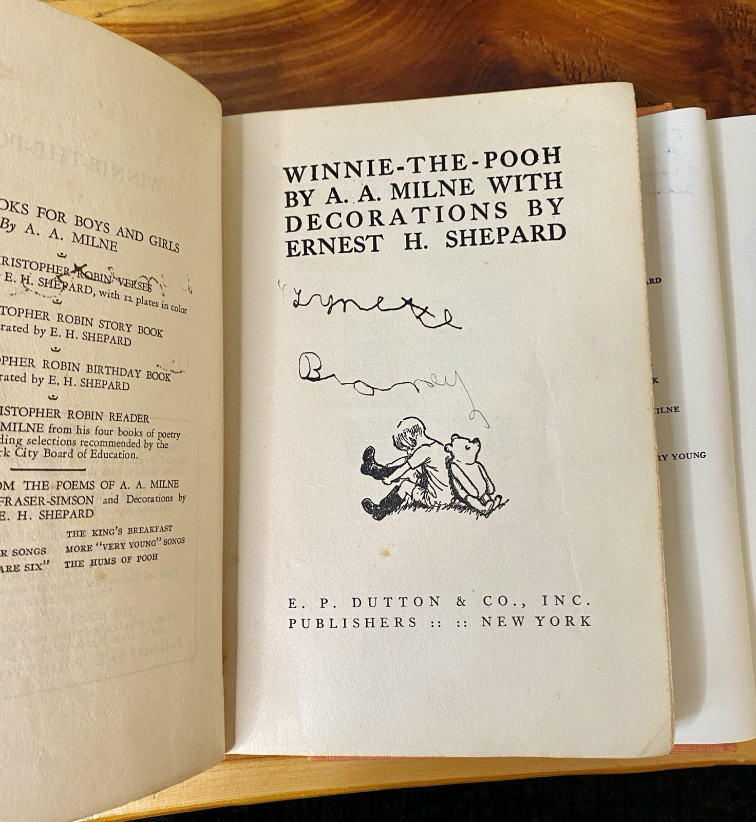 Lot of 7 VTG Winnie the Pooh books 1935