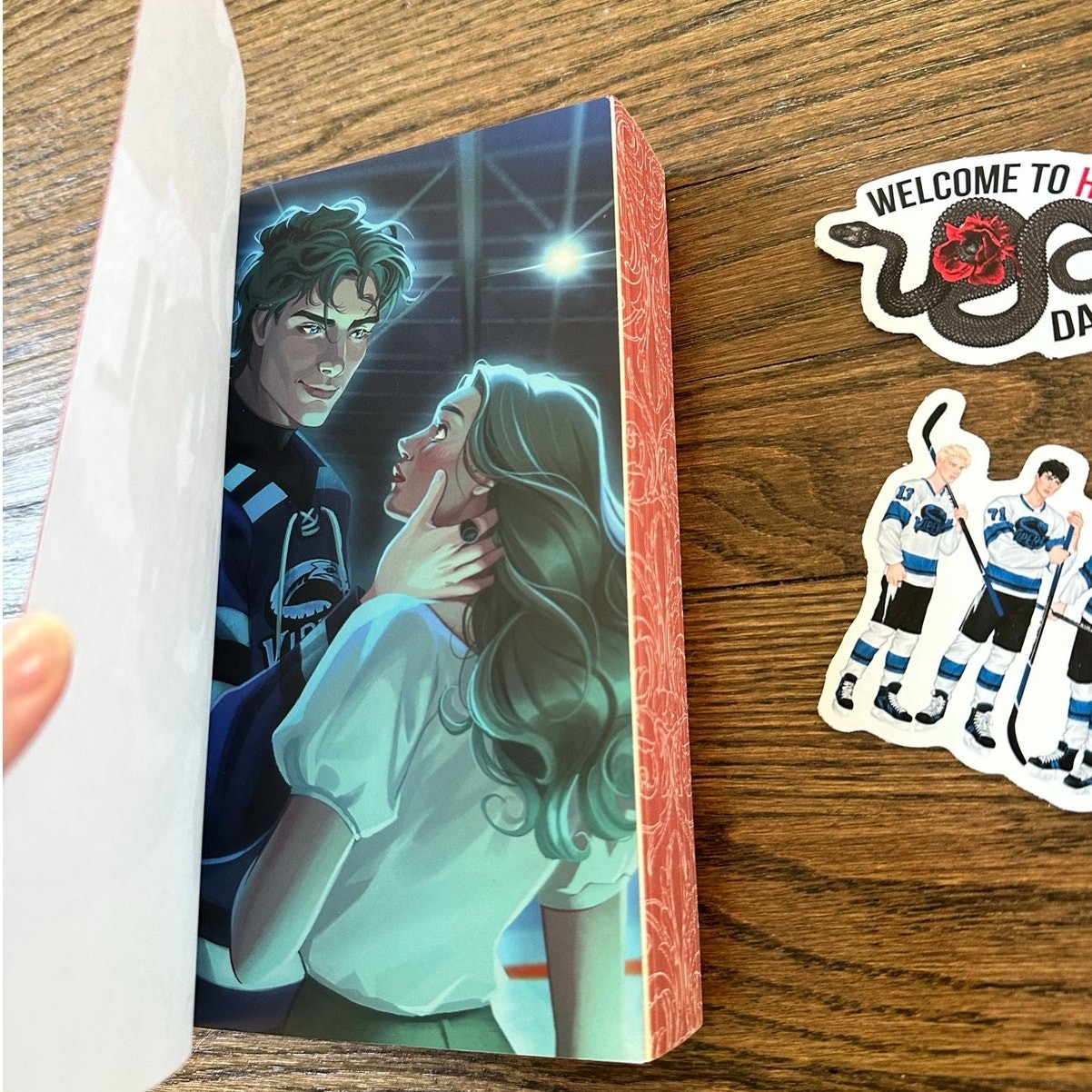 *Signed* Beautiful Venom By Rina Kent Deluxe SE Paperback