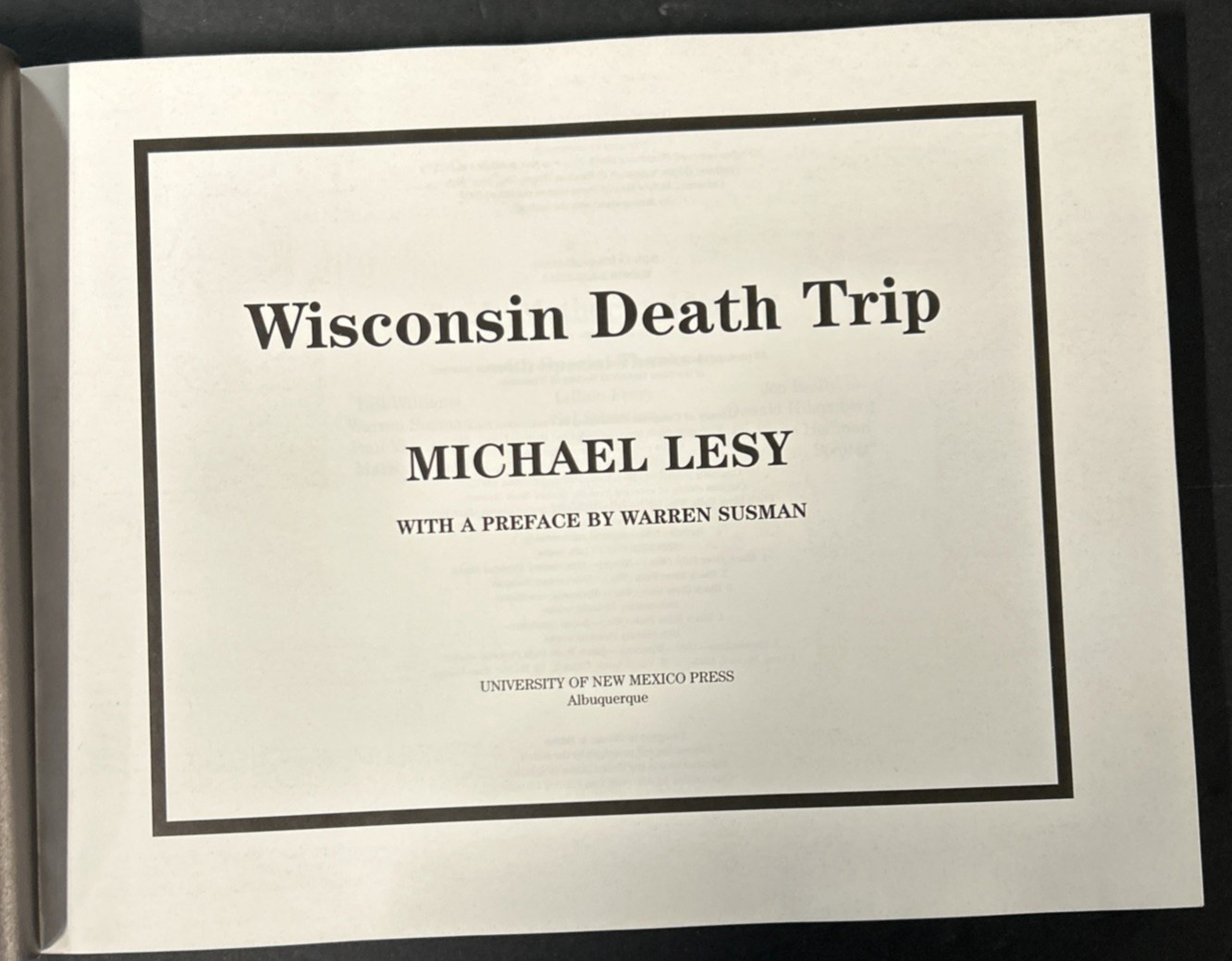 WISCONSIN DEATH TRIP, by Michael Lesy, ( 2000, PB) VG