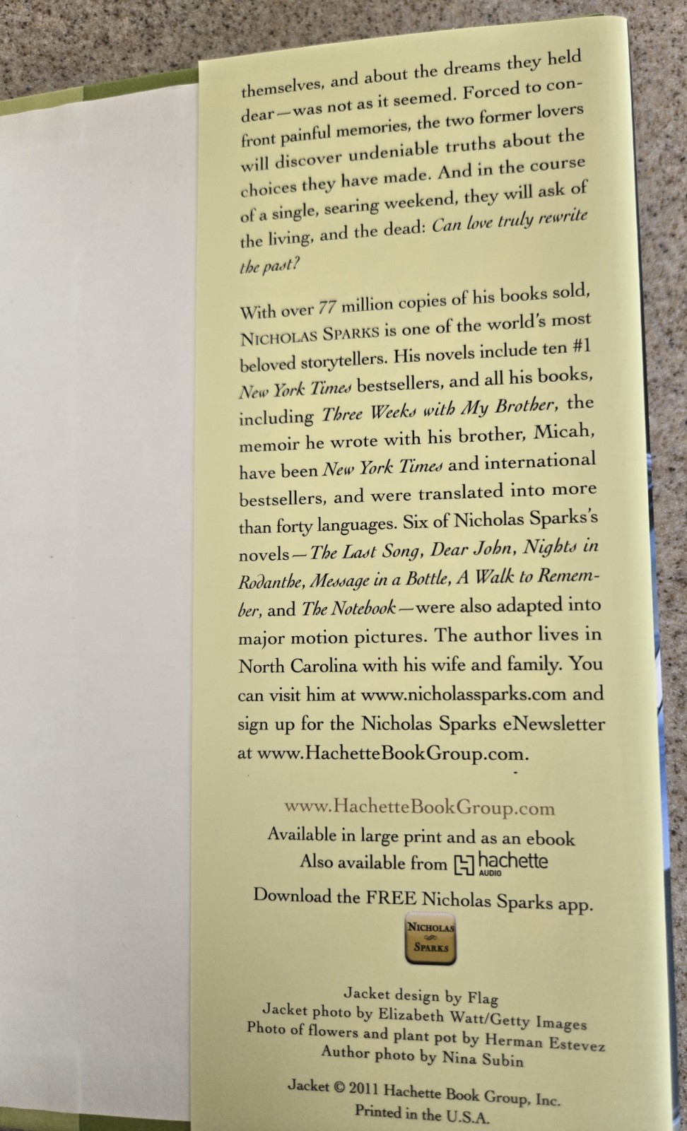 Nicholas Sparks The Best Of Me Hardcover Fiction Novel First Edition Like New