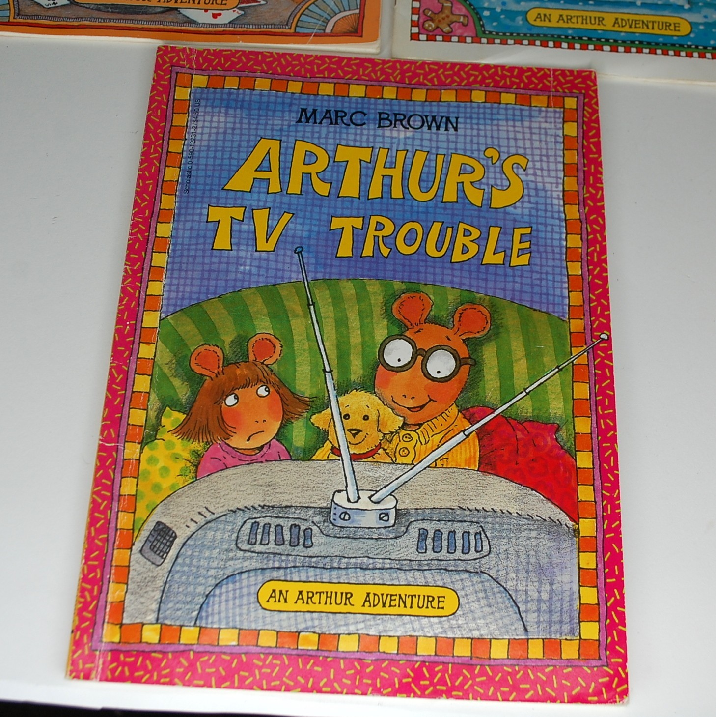 Arthur Marc Brown Book Lot 3 Picture Books Kids Adventures PBS Christmas TV