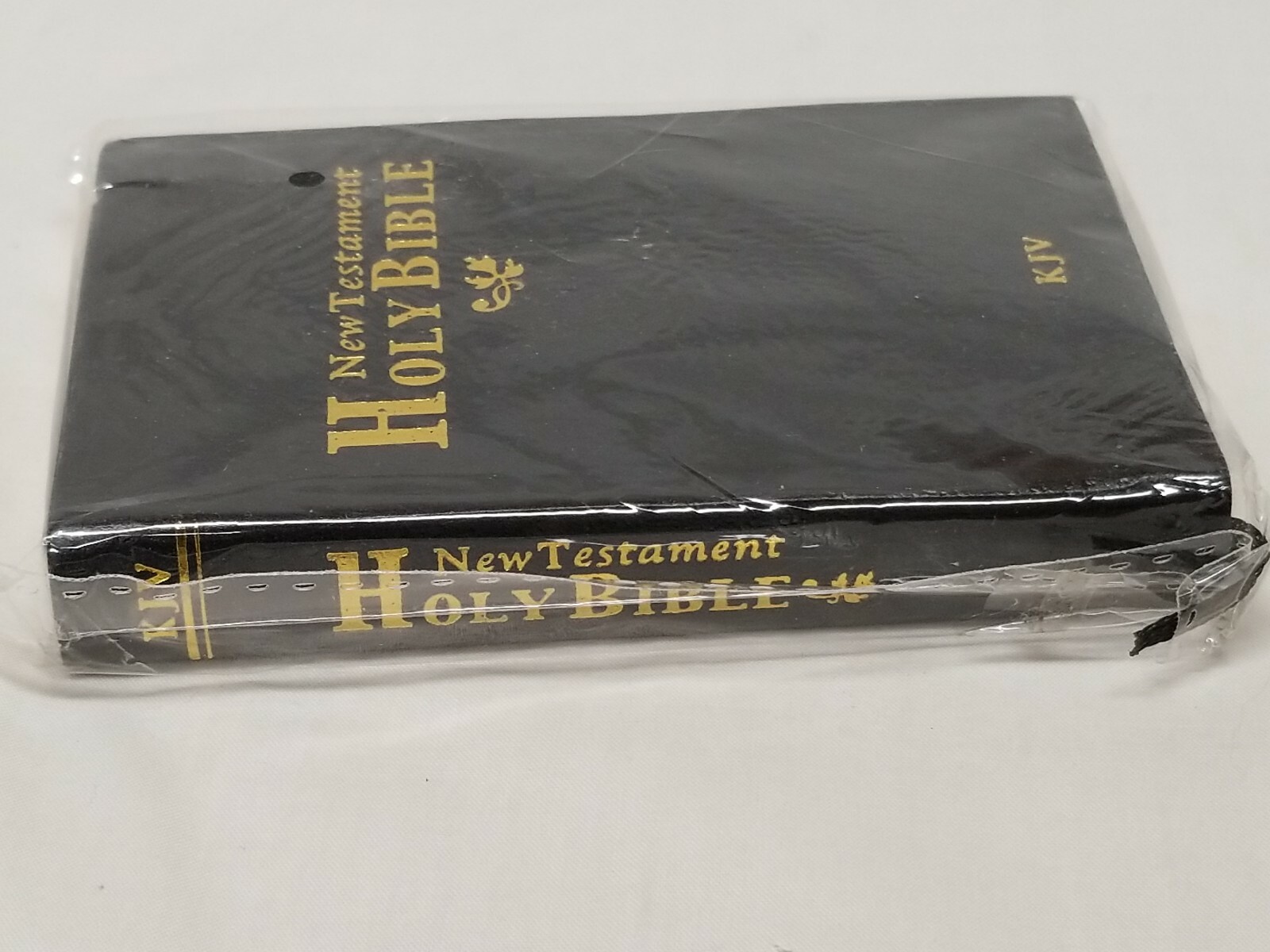 HOLY BIBLE New Testament Mini Pocket 4.5″ King James Version Black New KJV Gold