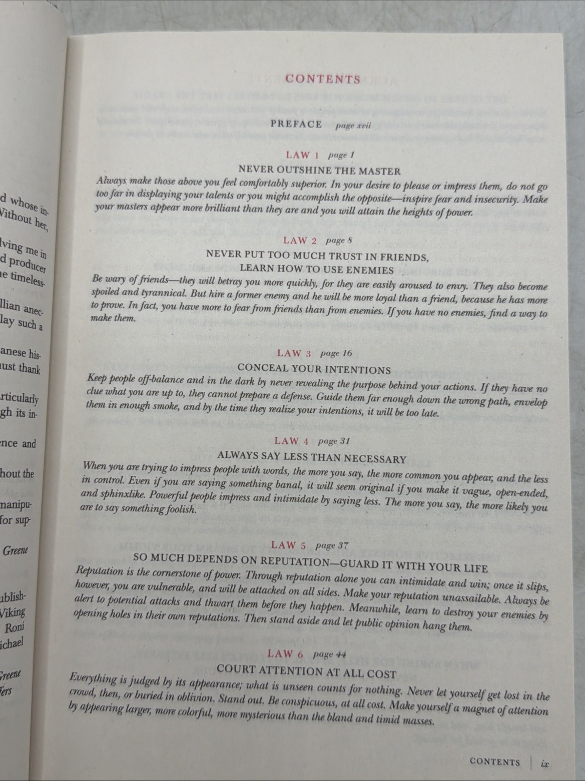 The 48 Laws of Power (The Robert Greene Collection) – Paperback – GOOD CUSTOM