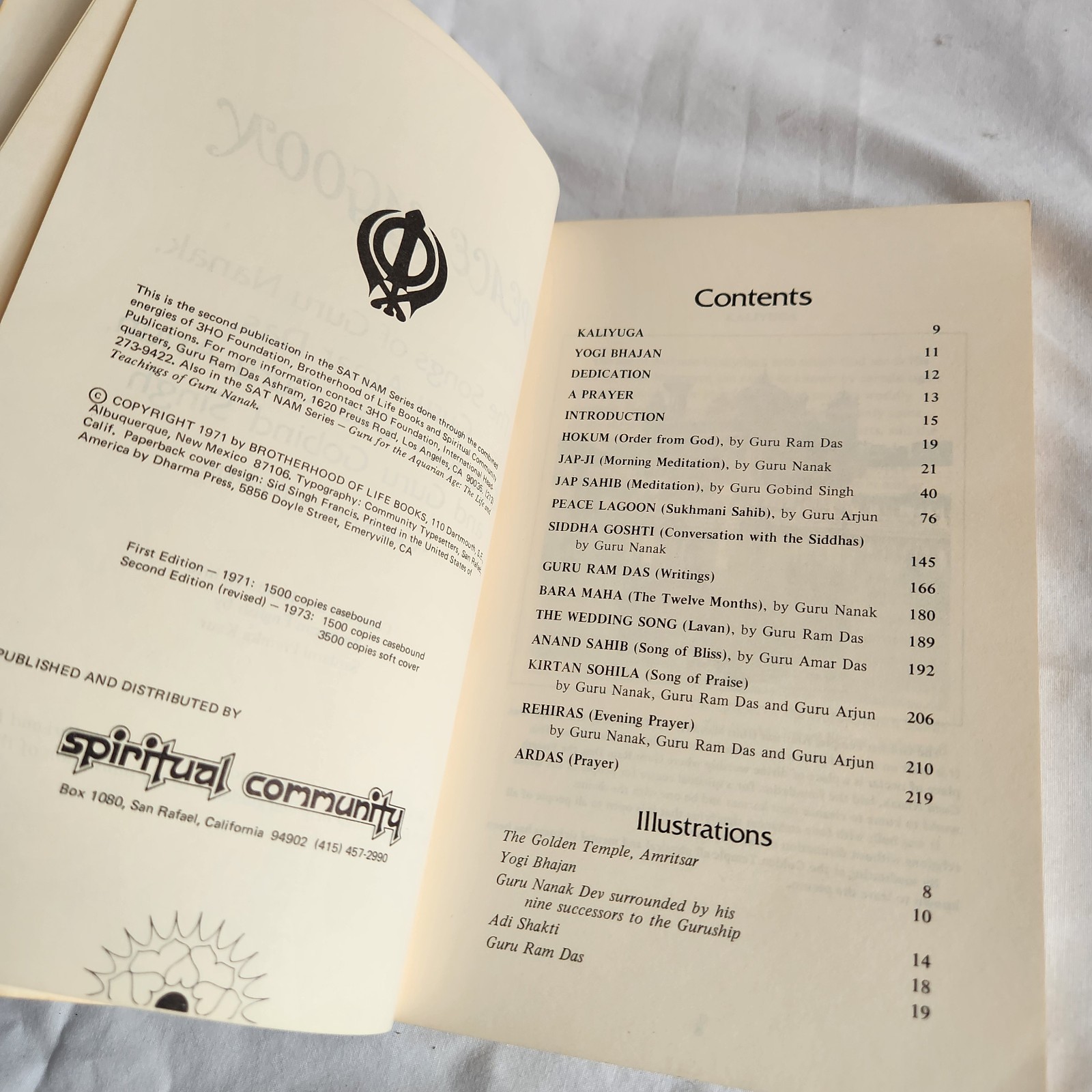 1973 Peace Lagoon The Songs of Guru Nanak Sacred Songs of the Sikhs PB Book Rare