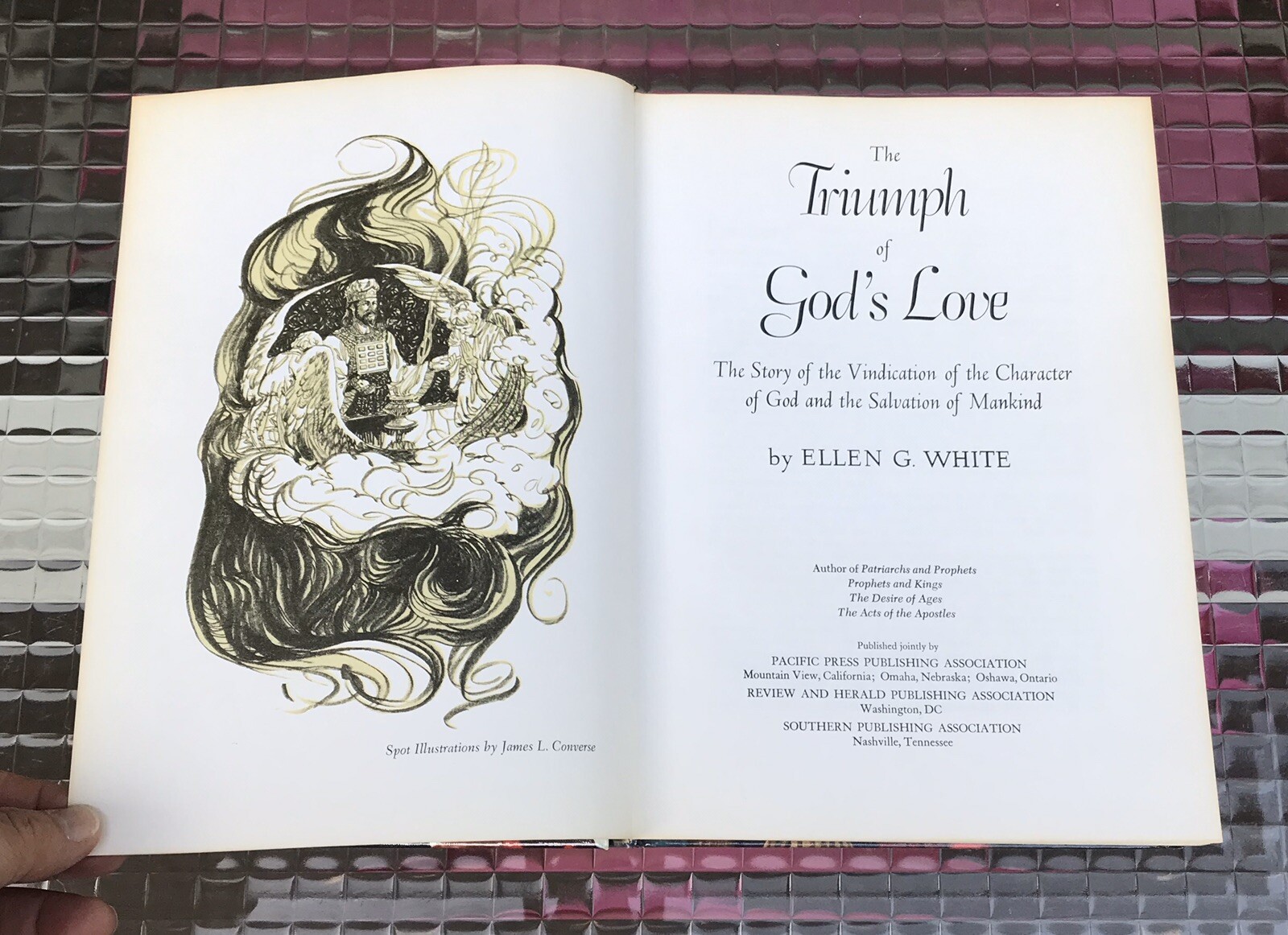 The Triumph of God’s Love By Ellen G White 1950 Hardcover Book With 656 Pages