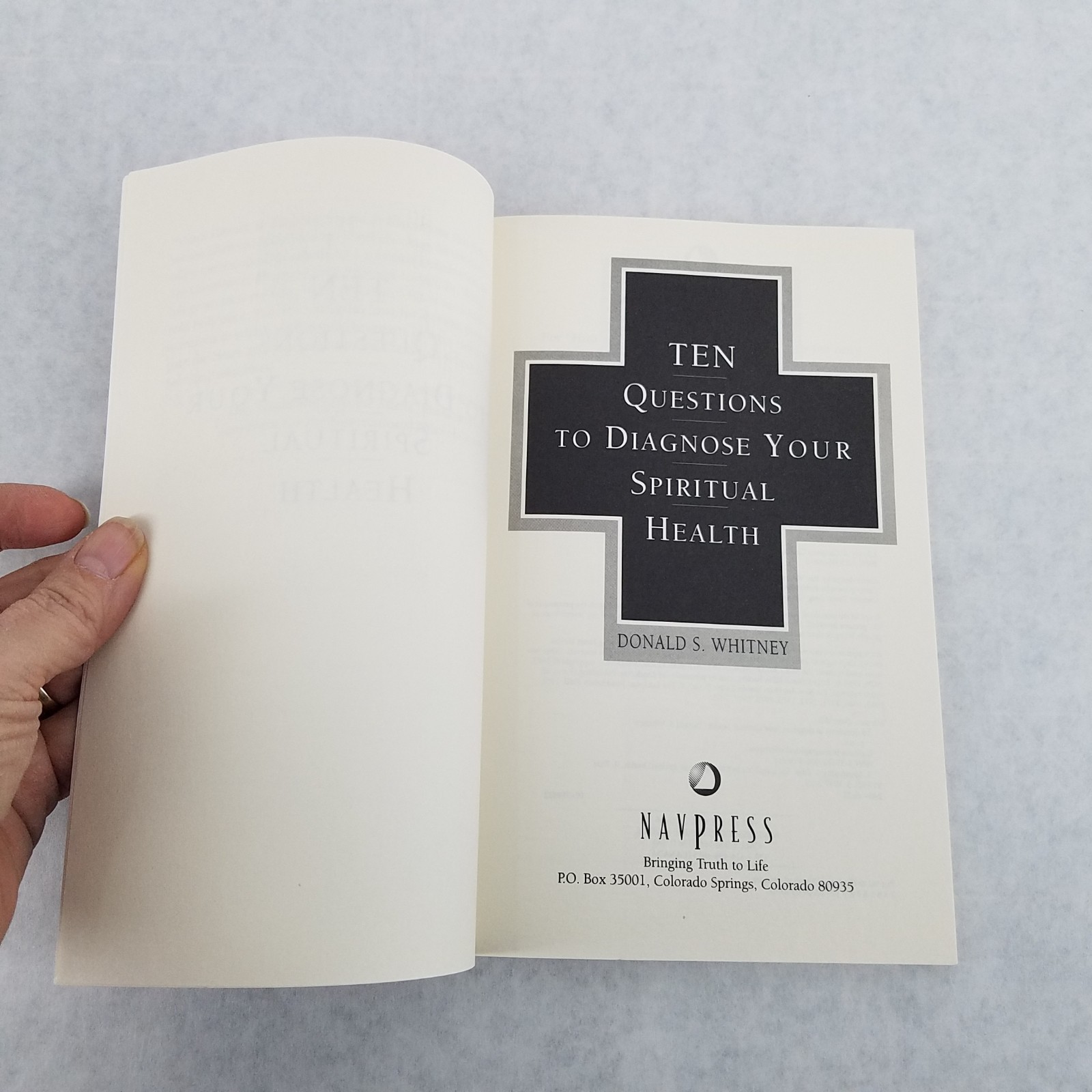 Donald S. Whitney Lot of 2 Softcovers – Spiritual Disciplines & Ten Questions