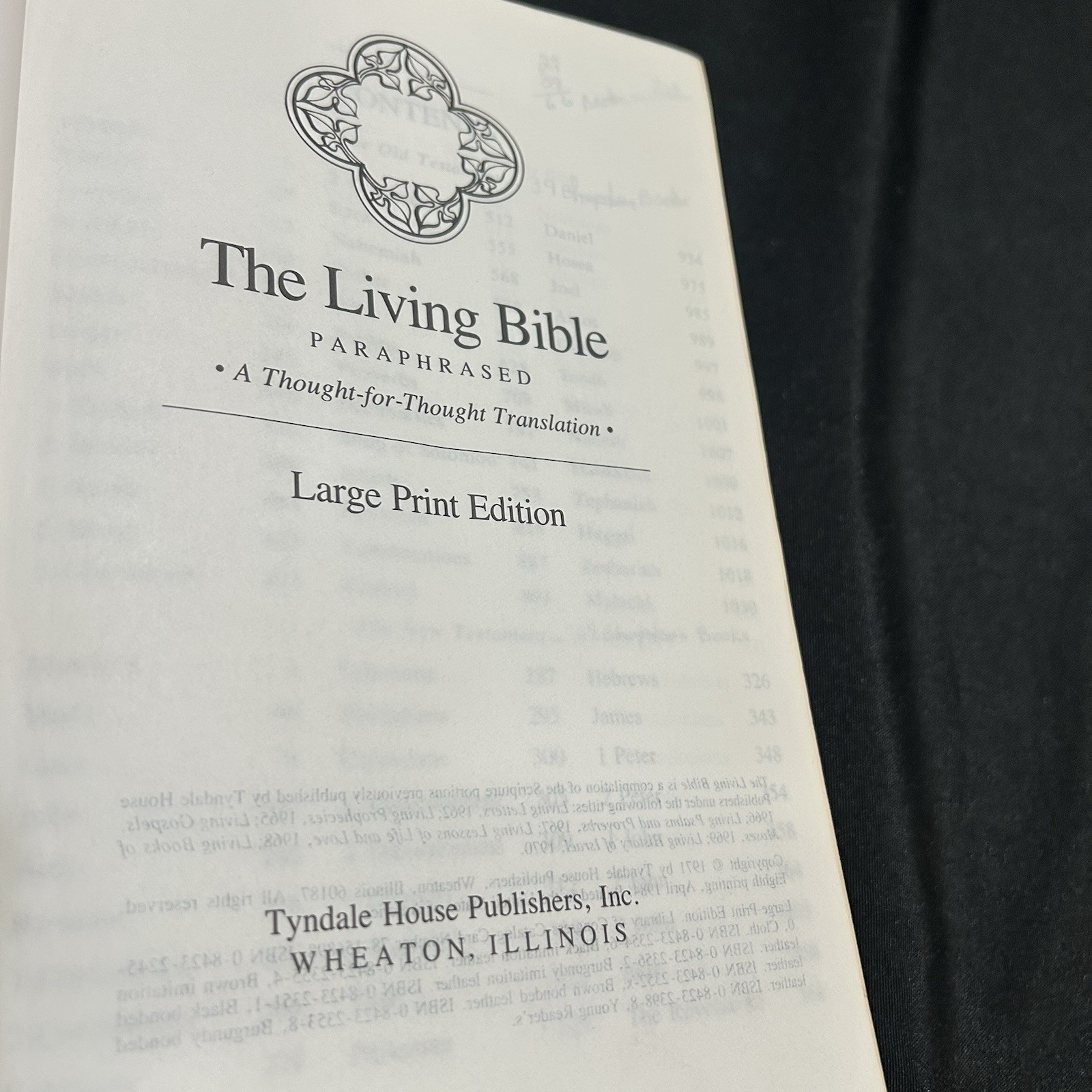 1971 The Living Bible: Paraphrased: Large Print Red Letter Edition Hardcover