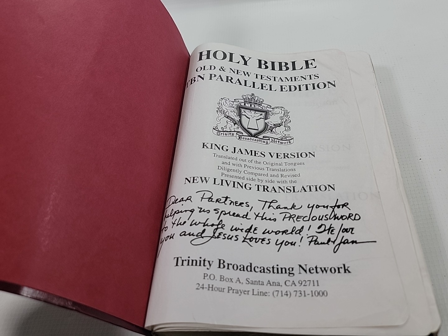 Holy Bible TBN Parallel Edition King James Version Living Translation KJV NLT