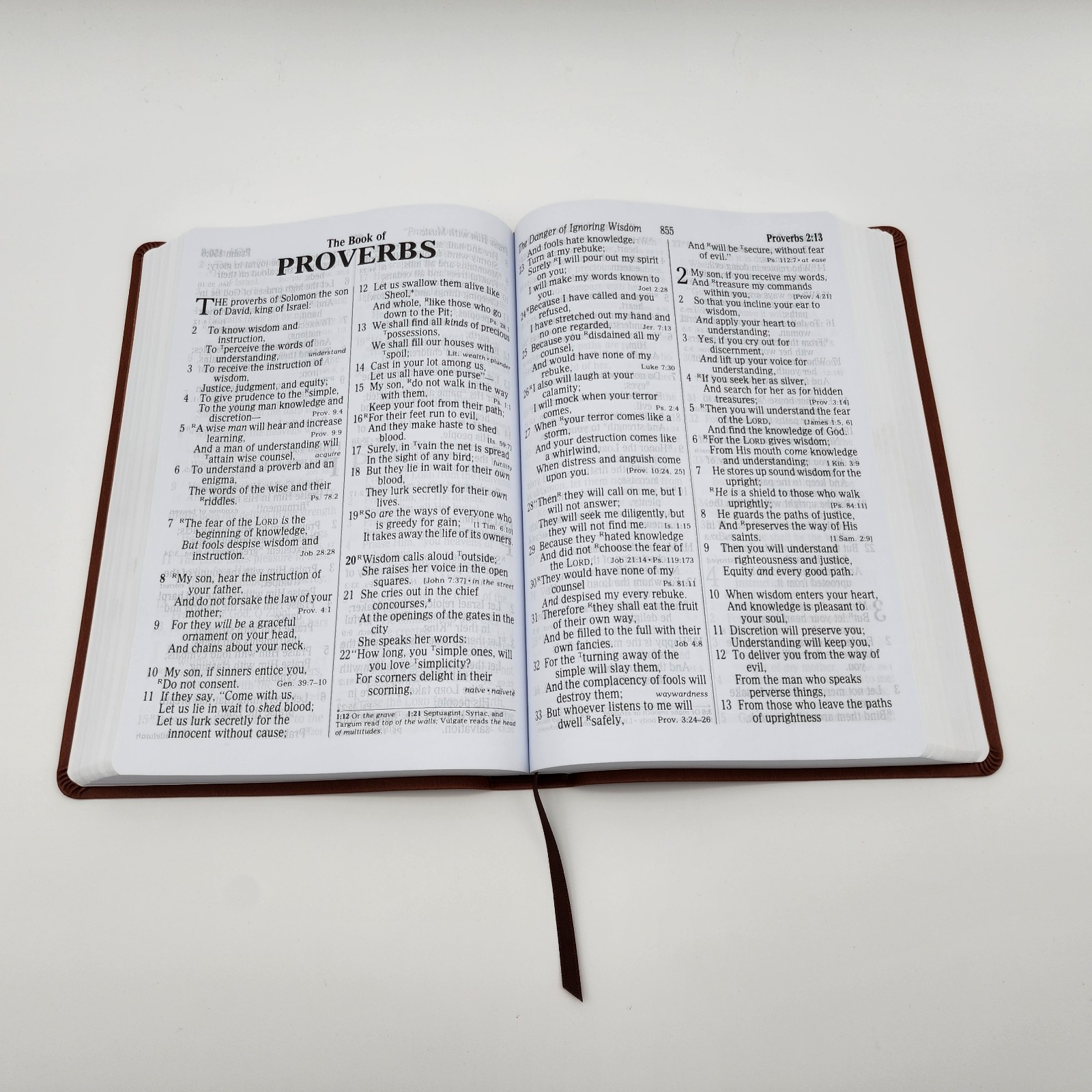 Super Giant Print Bible NKJV Brown Imitation Leather Thomas Nelson Red Letter