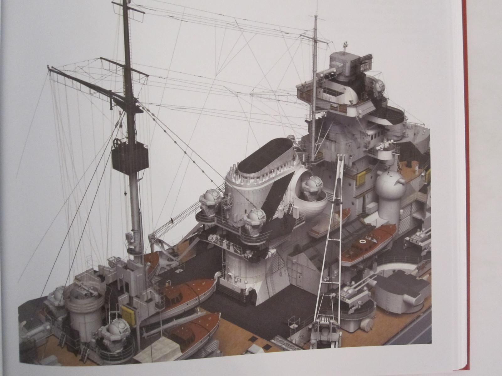 The Battleship Bismarck (Anatomy of The Ship) Hardcover, 256 pages