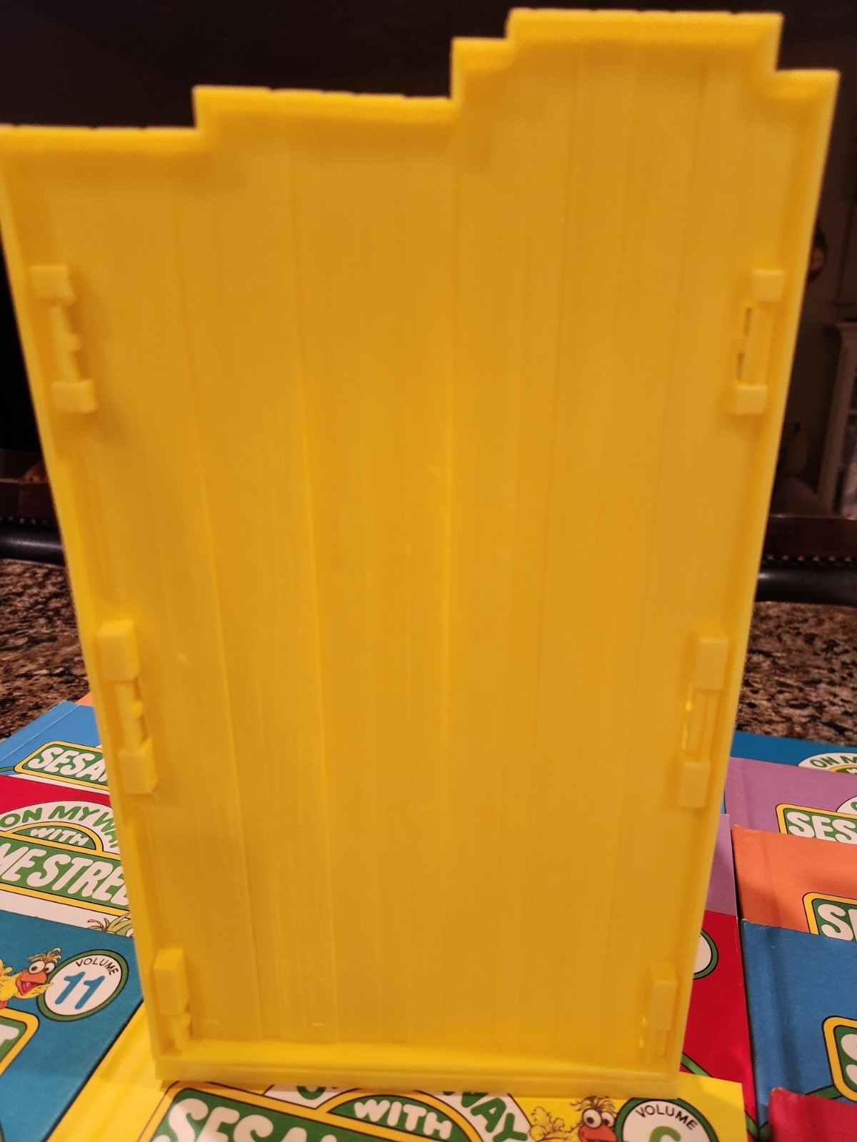 1989 On My Way w/ Sesame Street Library Complete 15 Volume Set, Big Bird Stand