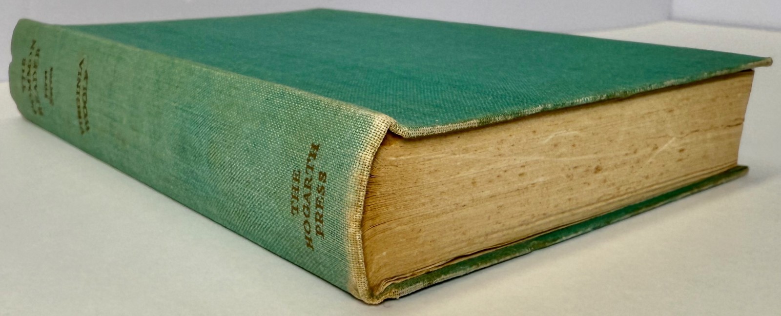 The Common Reader, Virginia Woolf, First Series 1942 UK Hogarth Press in Mylar