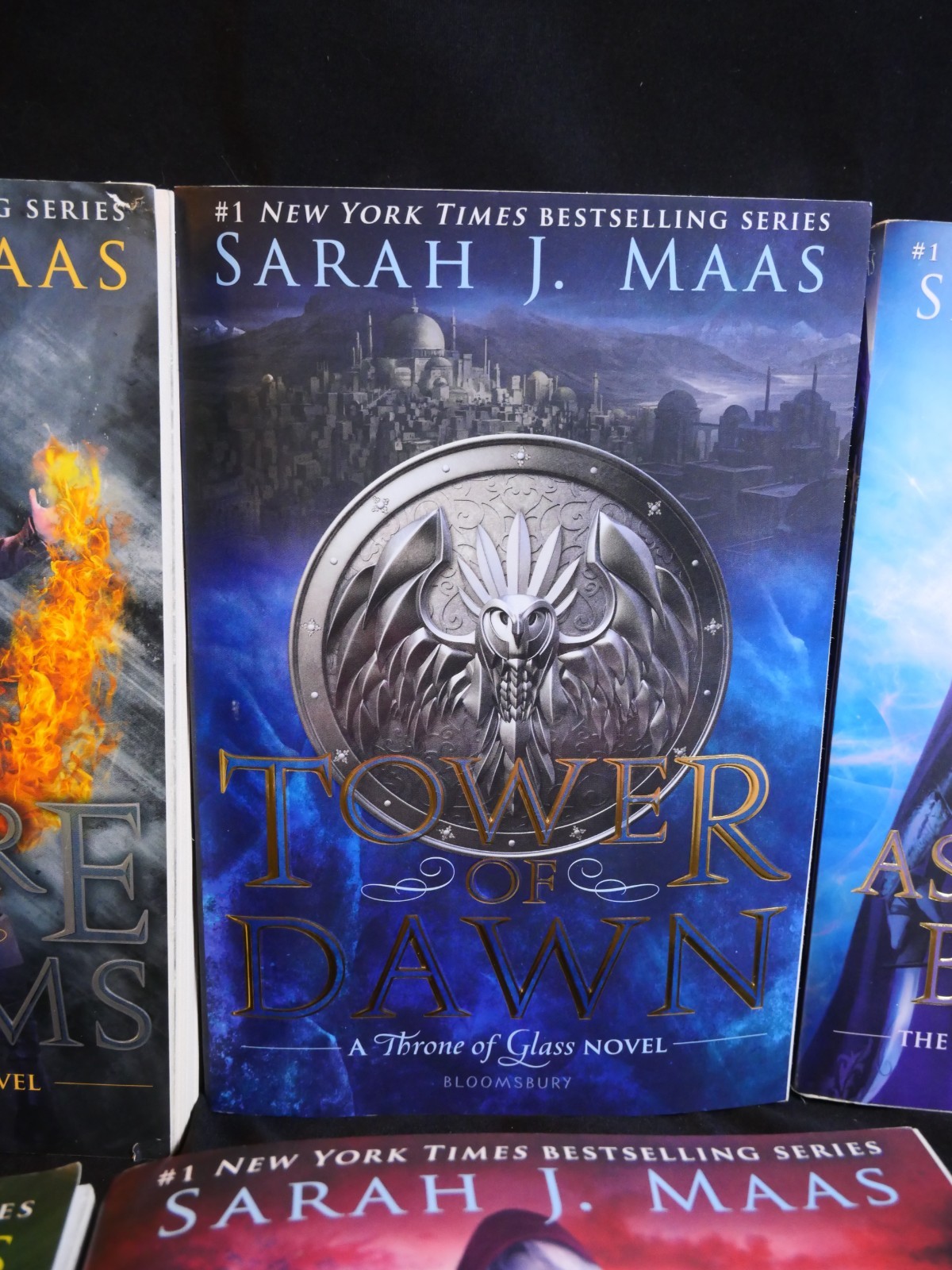 Sarah J. Maas Mixed Series Lot – A Throne of Glass, Crescent City, A Court of…