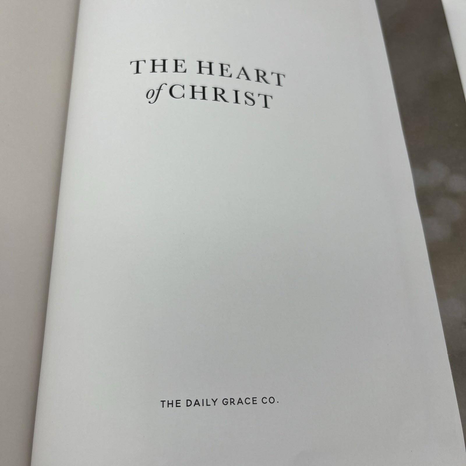 The Heart of Christ Devotional, The Daily Grace Co.,