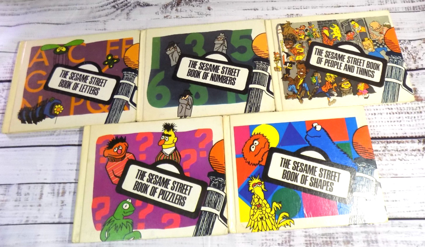 Set Of 5 Vintage Sesame Street Children’s Hard Cover Books Retro 1970s