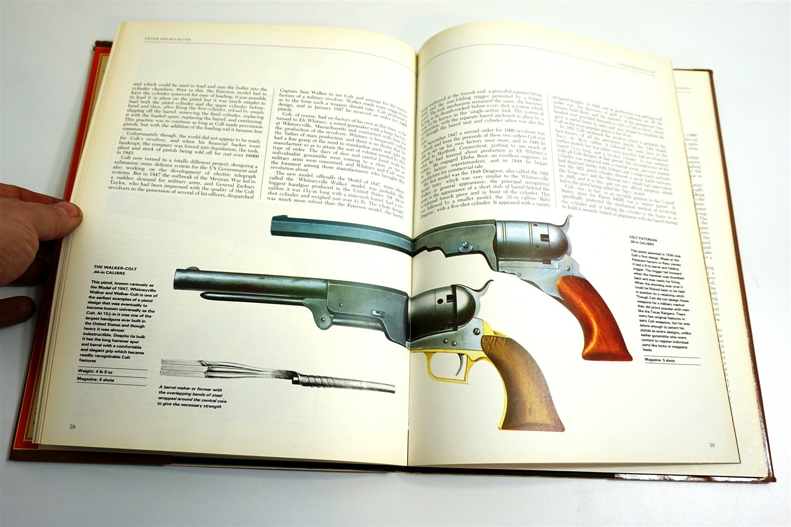 The Complete HANDGUN 1300 to the Present Hardback Book by Ian V Hogg 1979