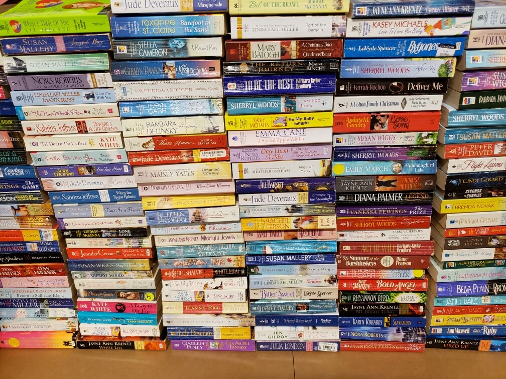 Lot of 20 Contemporary ROMANCE Paperbacks PB Popular Author Books RANDOM*MIX