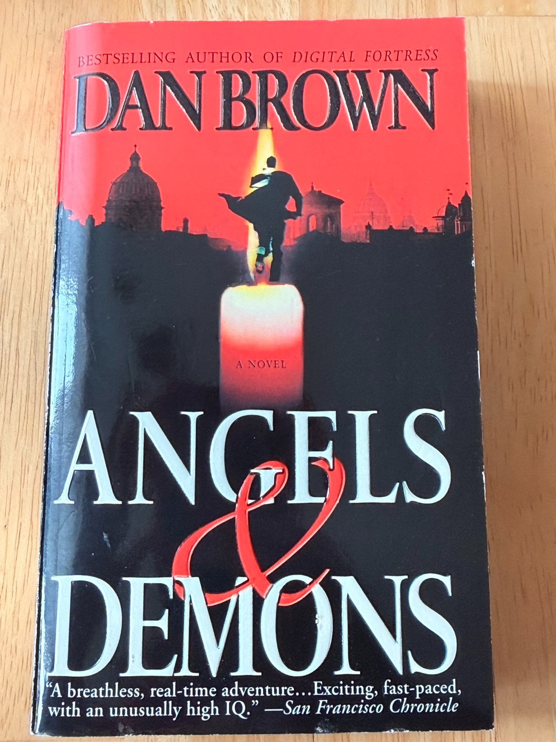 Angels and Demons by Dan Brown (2001, Us-Tall Rack Paperback)