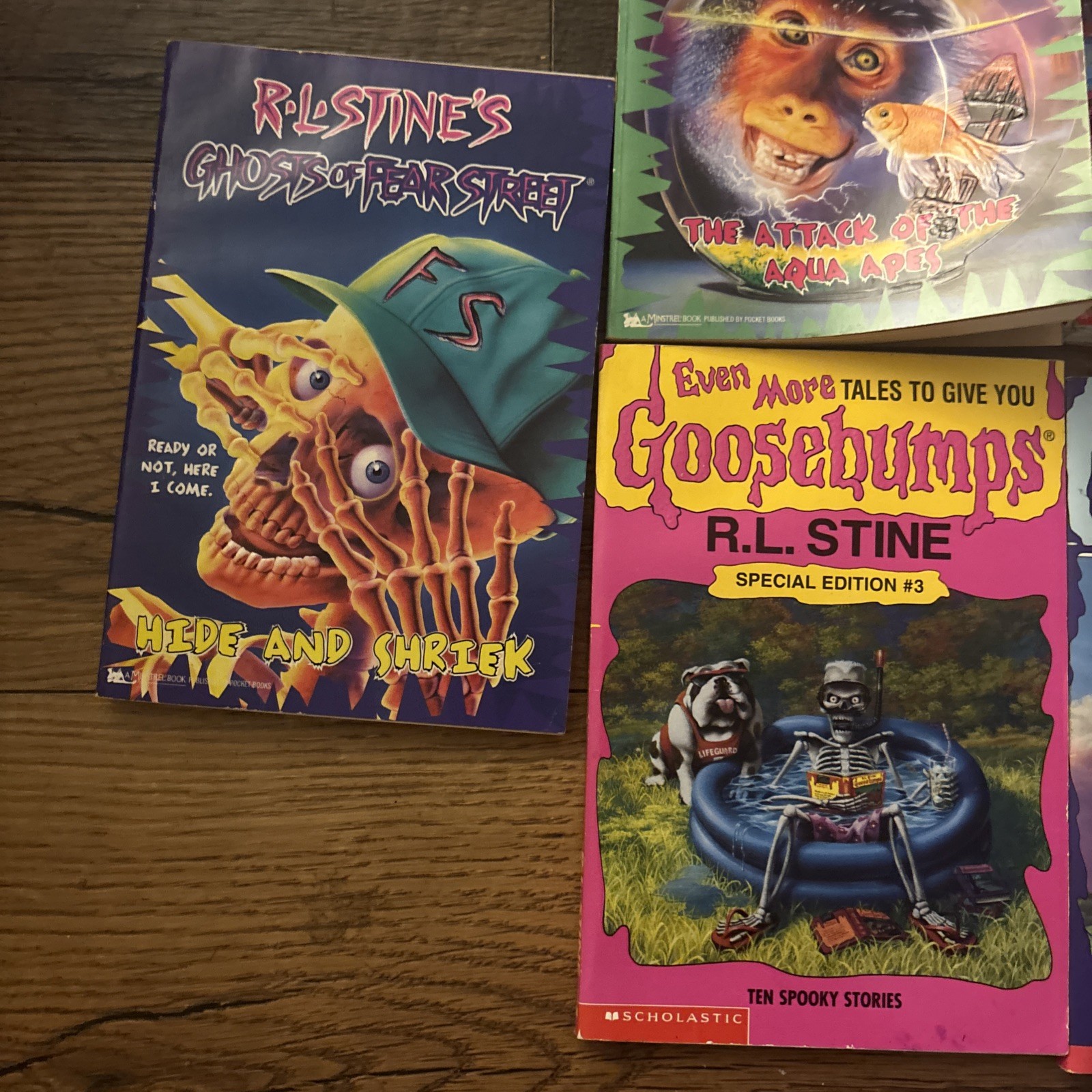 Vintage Goosebumps Books By R.L . Stine Lot of 9 – mixed lot, various condition