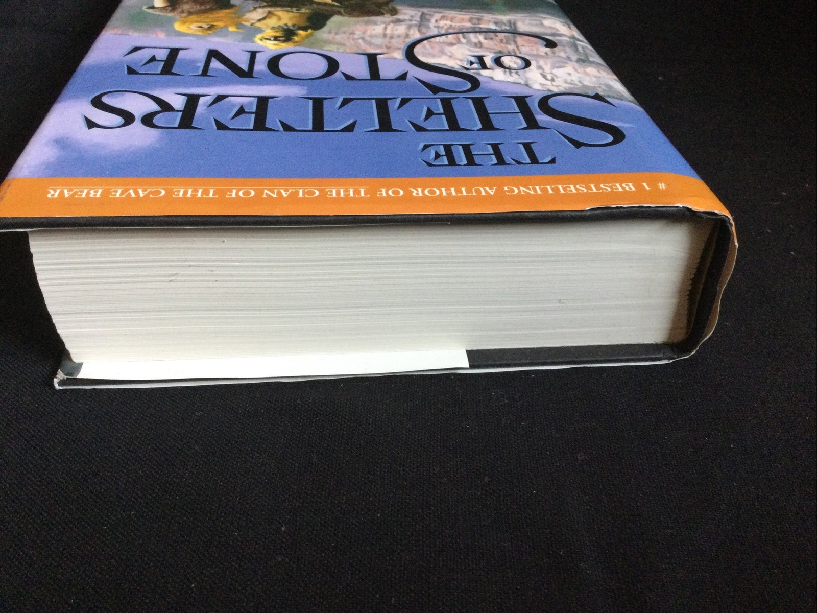 The Shelters of Stone by Jean M. Auel (2002 hardcover) – LIKE NEW!!