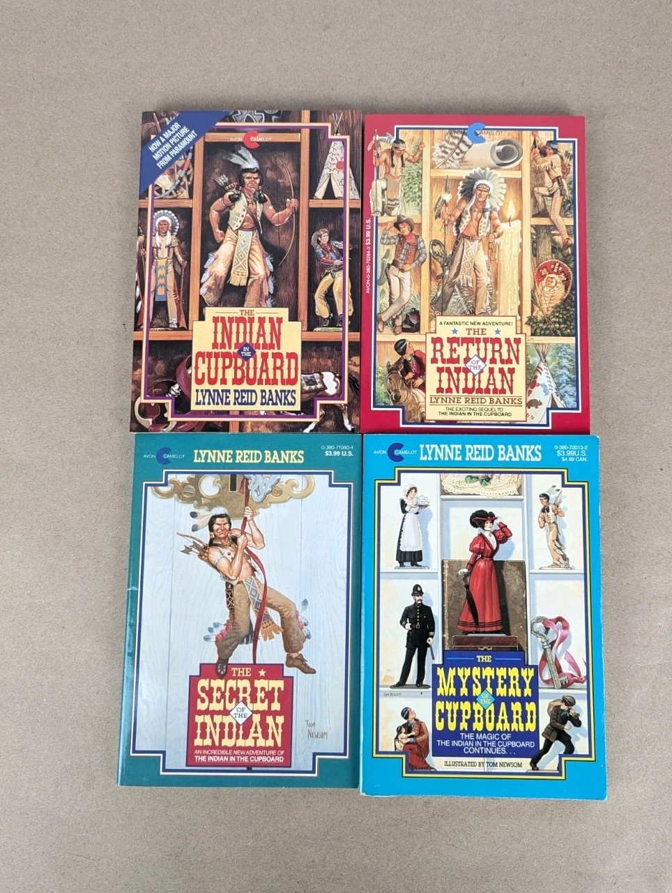Vintage The Indian in the Cupboard Lynne Reid Banks 4 pb Books Boxed Set 1980s