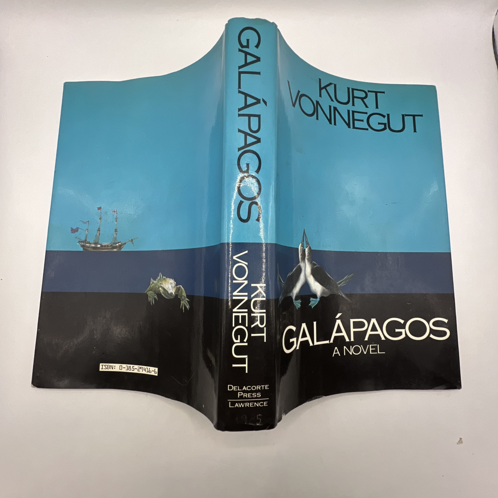 Kurt Vonnegut GALAPAGOS vintage 1985 1st edition Hardback Dust Jacket