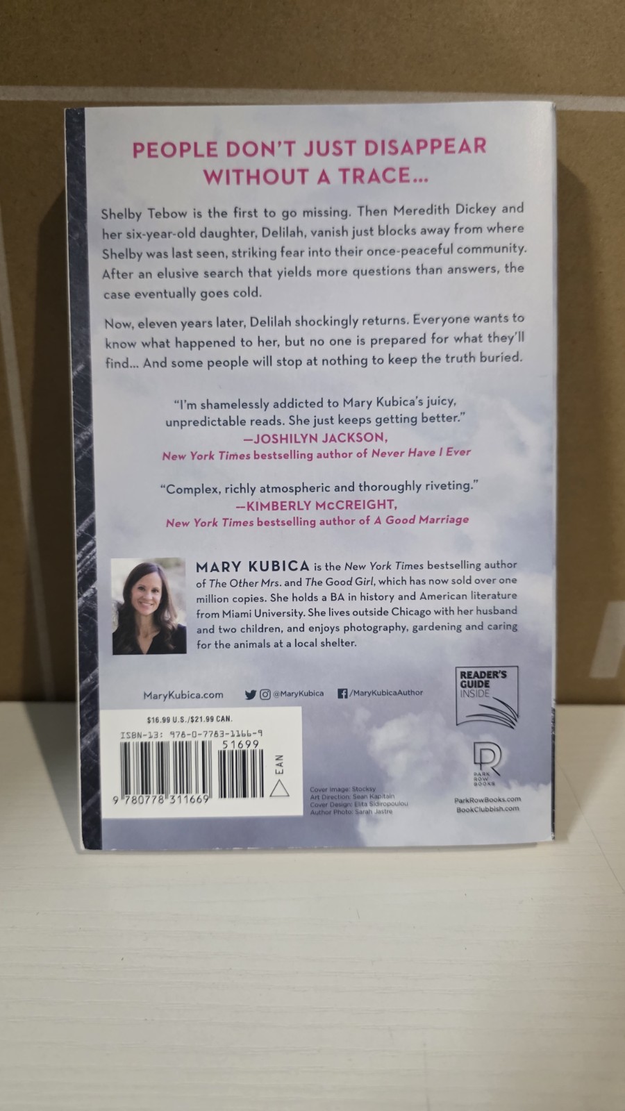 Local Woman Missing: A Novel of Domestic Suspense by Kubica, Mary