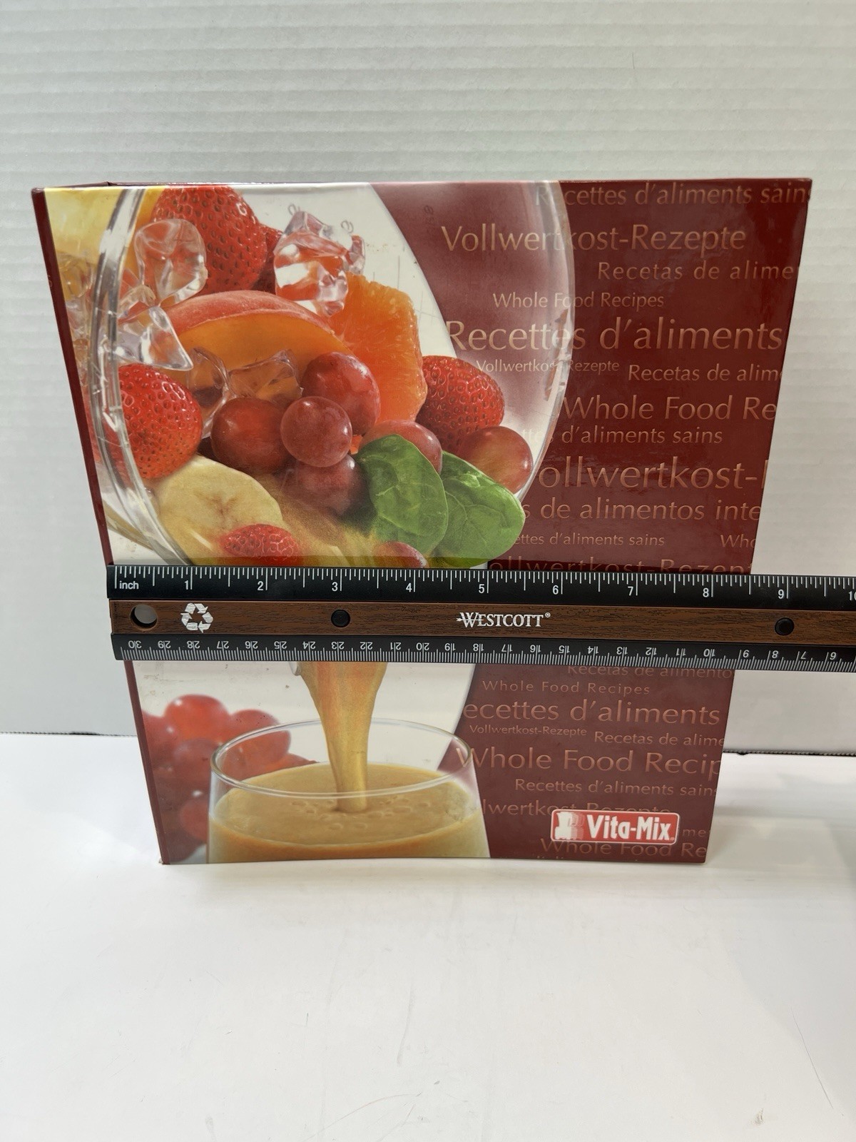VITA-MIX 5200 3-ring binder w Tabs Cookbook 300 pages Whole Grains, easel