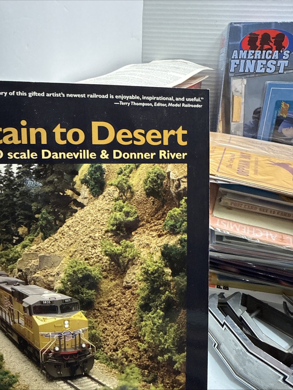 Mountain to Desert : Building the HO Scale Daneville and Donner River by…