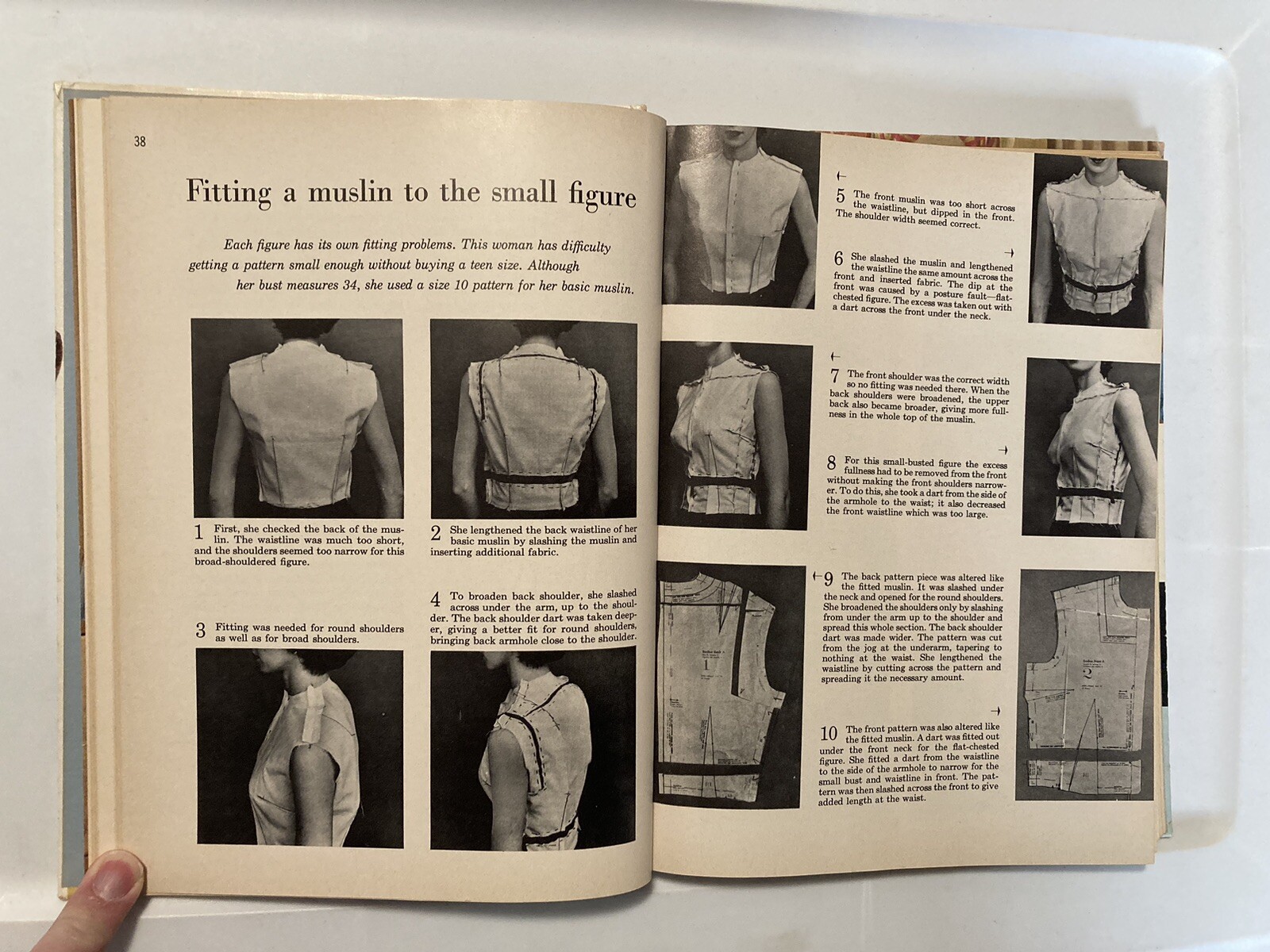 1961 Better Homes & Gardens Sewing Book – How To Sew At Home Hardcover MCM