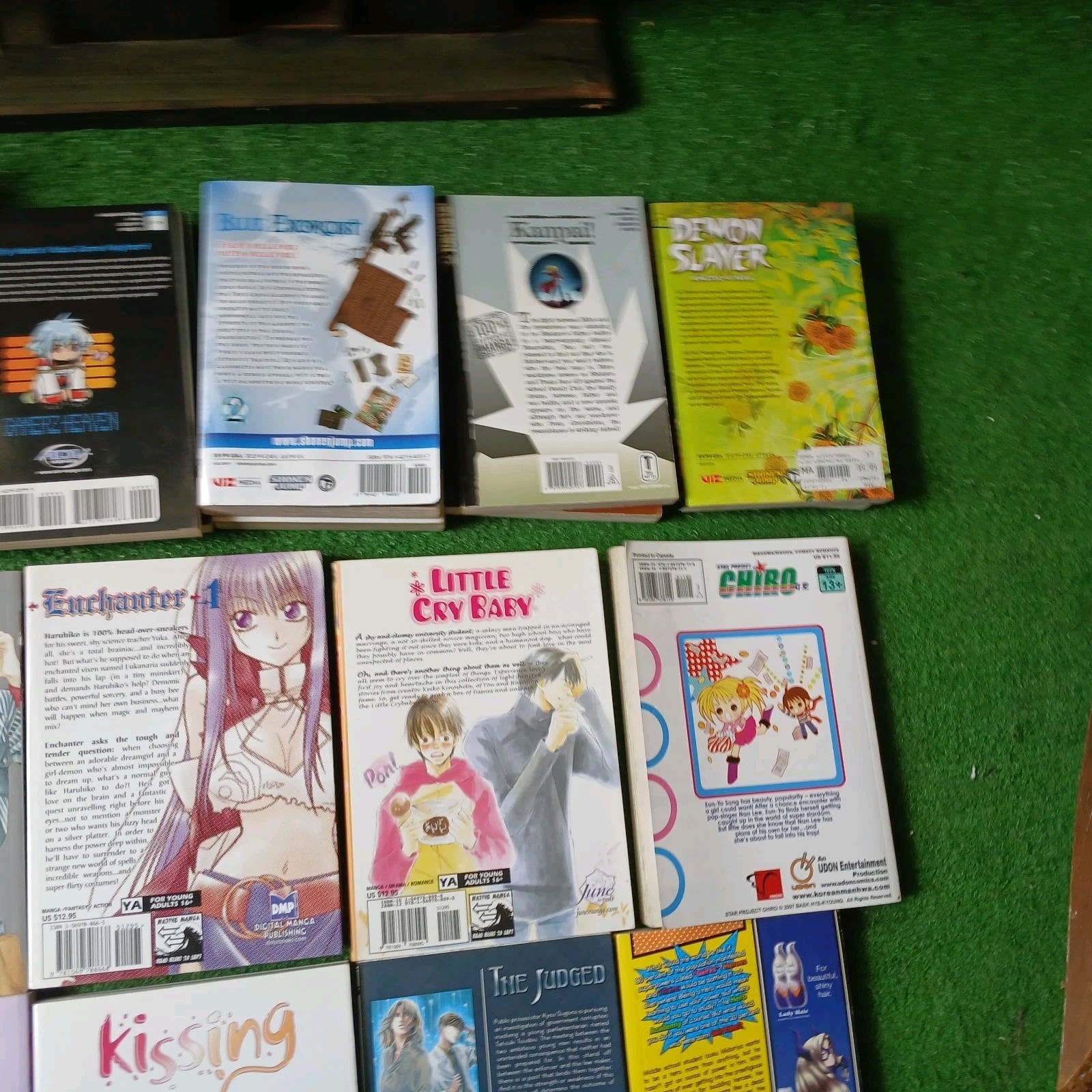 VTG LOT OF 31 MANGA BOOKS 2000S UP NICE LOT MIX UC READ DESCRIPTION