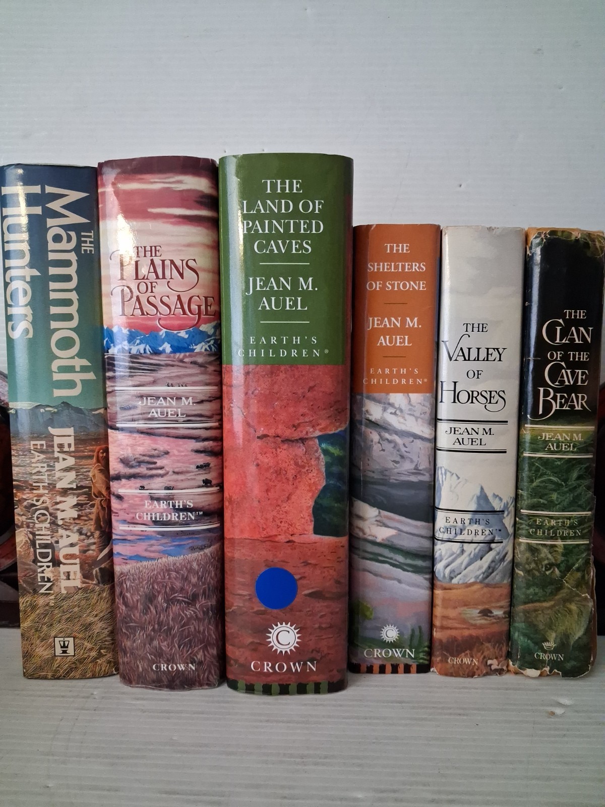 Lot 6 Earth’s Children Series The Clan of the Cave Bear Jean Auel Complete HC
